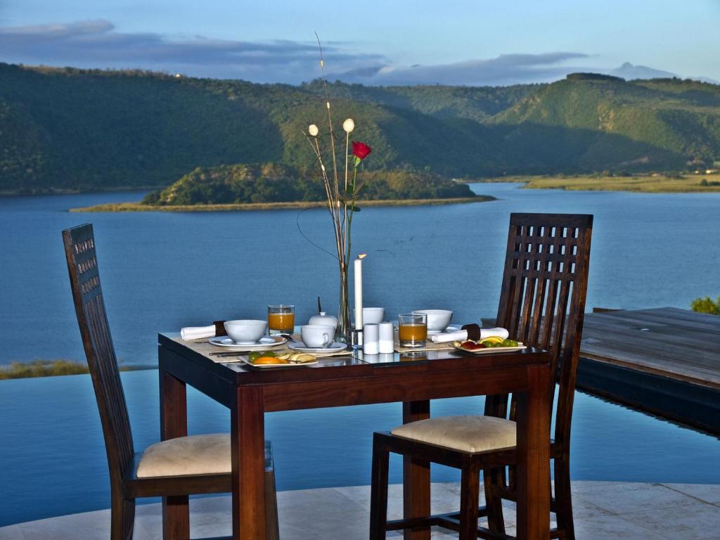 Lodge On The Lake And Wellness Spa Wildernis Esterno foto