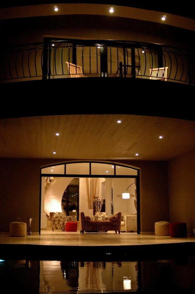 Lodge On The Lake And Wellness Spa Wildernis Esterno foto