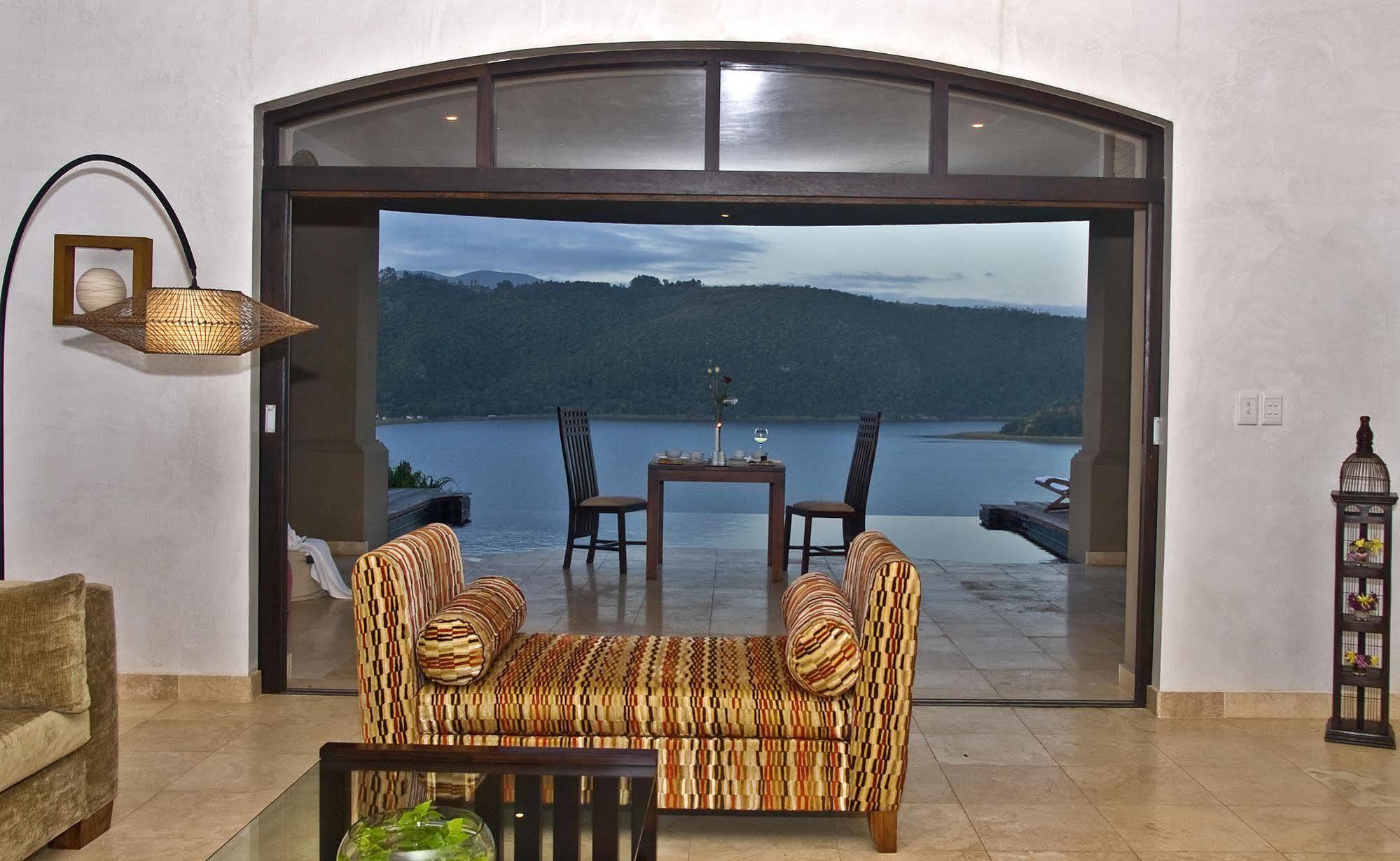 Lodge On The Lake And Wellness Spa Wildernis Esterno foto